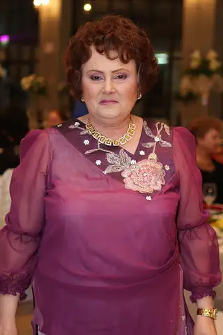 photo of lyudmila. Link to photoalboum of lyudmila