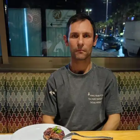 Alex, 44עכו 