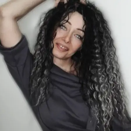 גלינה, 52בת ים 