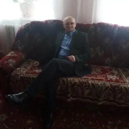 photo of Oleg. Link to photoalboum of Oleg