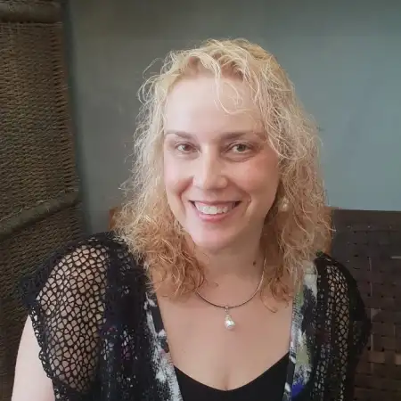 Neznakomka, 50תל אביב 