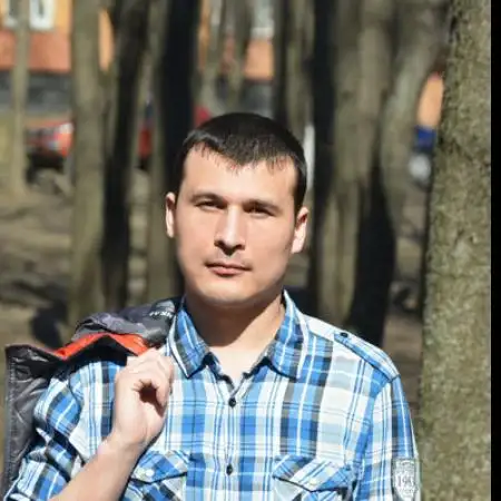 photo of Ruslan. Link to photoalboum of Ruslan