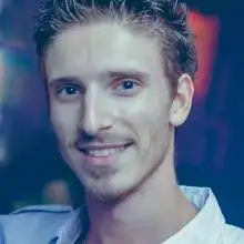dima, 38עכו 