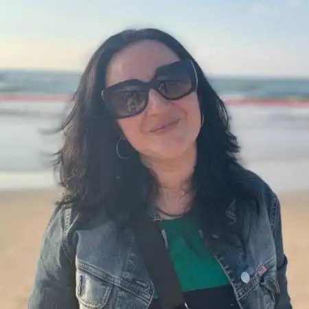 Anjelika, 52אריאל 