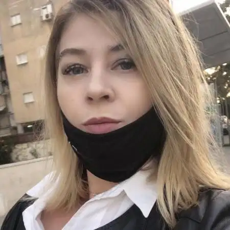 Raya, 50בת ים 
