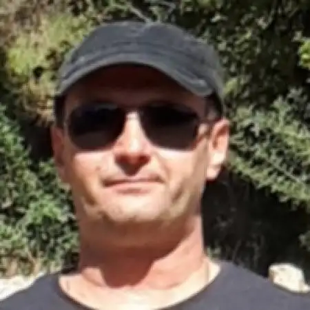 רוסלן, 54חיפה