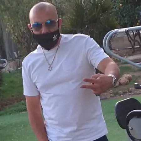 Denis, 40בית שמש 