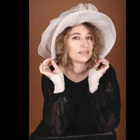 Faina, 53בת ים 