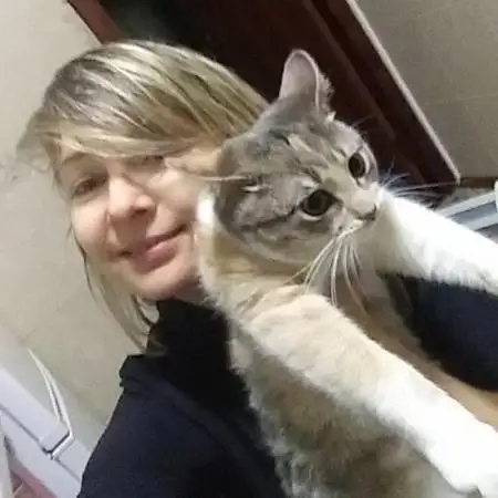 Alya, 51בת ים 