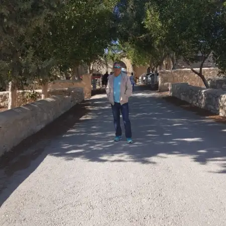 simon, 65תל אביב 
