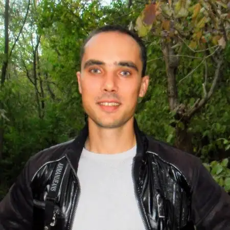 Ilya, 40פתח תקווה 