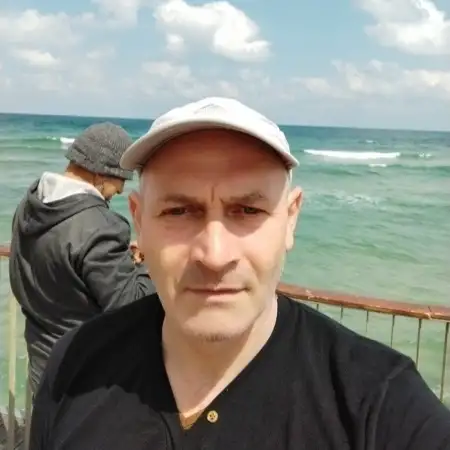 Gennadiy, 54בת ים 