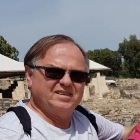 חיים, 71קריית ביאליק 