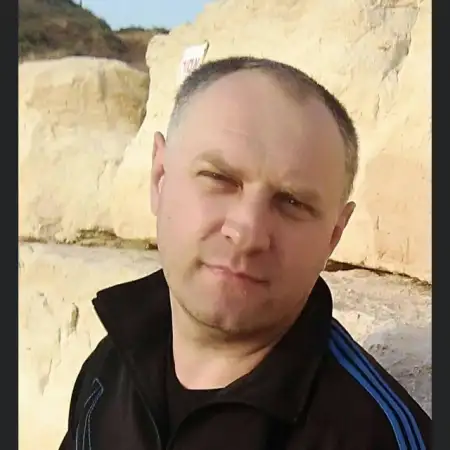 Leon, 23בת ים 
