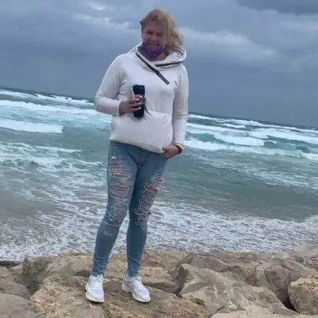 Viktoryia, 43חיפה 