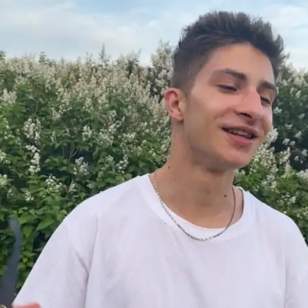 Aleksandr, 26רוסיה 
