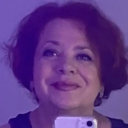 אירינה, 57בת ים 