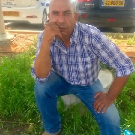 yair, 60פתח תקווה 