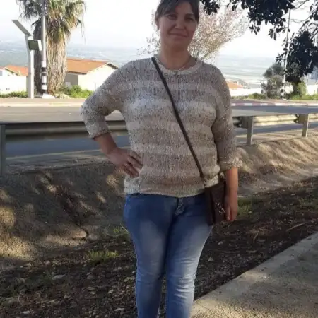 valentina, 52פרדס חאן 