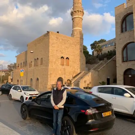 דניאל, 71הרצליה 