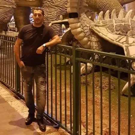 Ruslan, 48תל אביב 