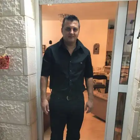 oren, 54 פתח תקווה