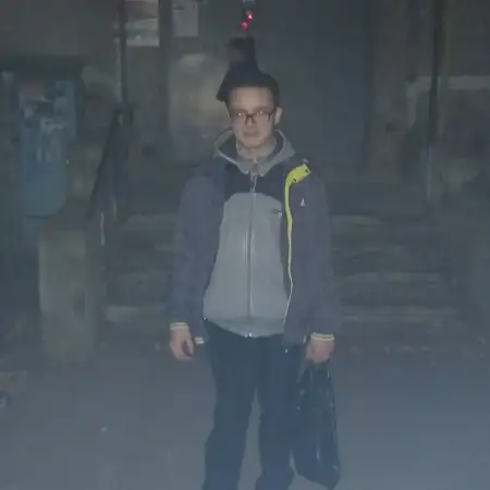 Artur, 27רוסיה 