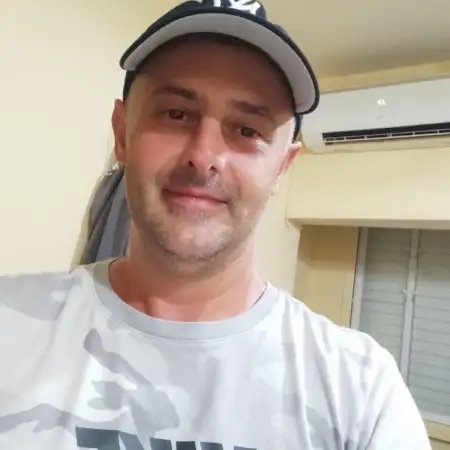 Paul, 46בת ים 