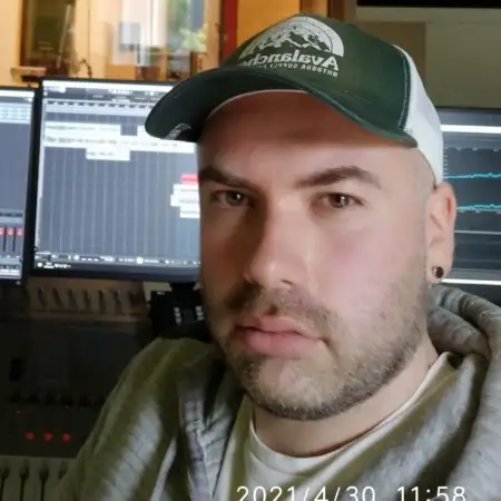 Kirill, 42גרמניה 