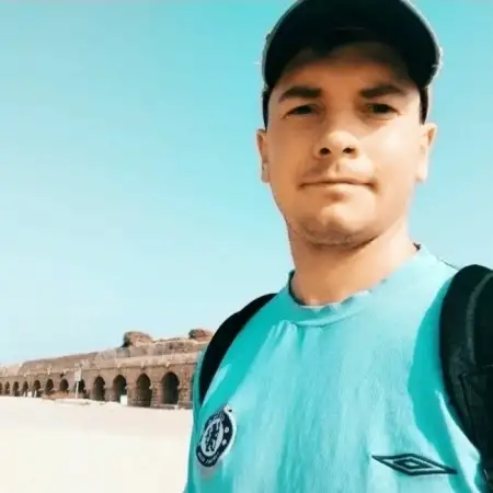 Aleksandr, 33קריית גת 