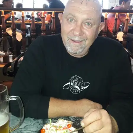 Sergey, 63פרדס חאן 