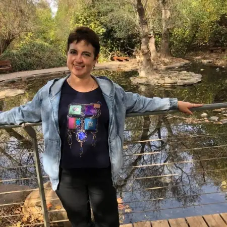 ילנה, 51פתח תקווה 