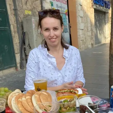 אנה, 52רוסיה 
