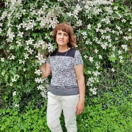 אירינה, 62פתח תקווה 