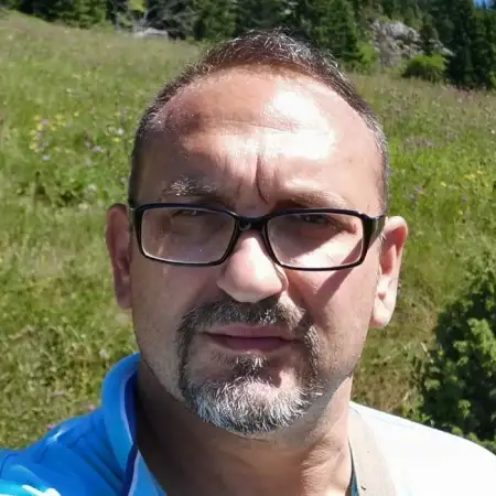 Oleg, 54לטביה 