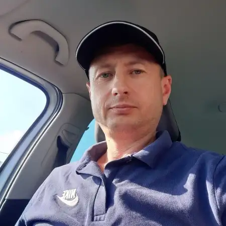 Aleksandr, 49רחובות 