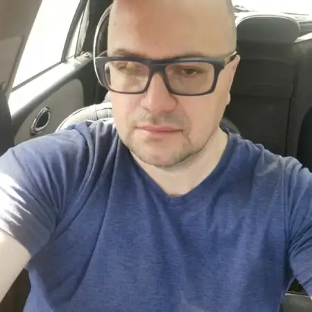 Viktor, 43בלארוס 