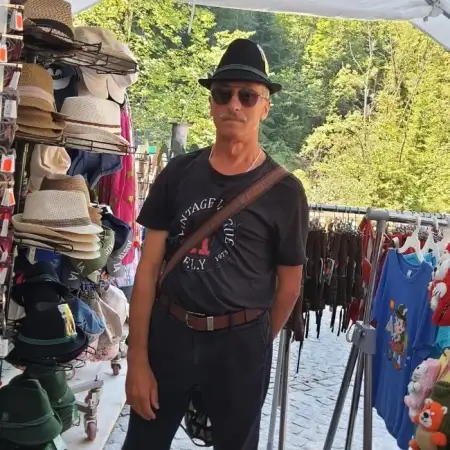 Aleksey, 52פתח תקווה 