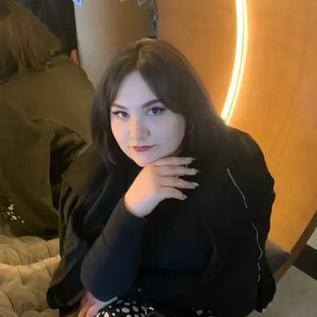 Ester, 25רוסיה 