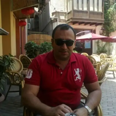 Vahe, 52ארמניה 