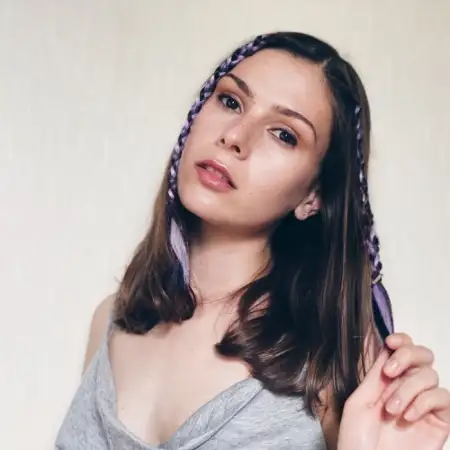 Devika, 31לטביה 