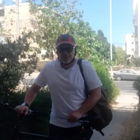 Alon, 61בת ים 