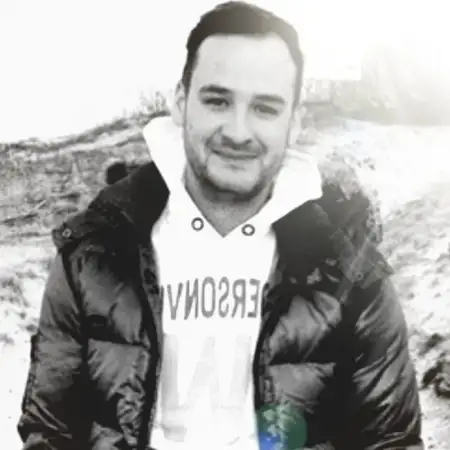 Nik, 40לוד 