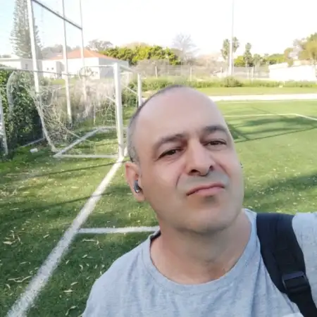 Albert, 52תל אביב