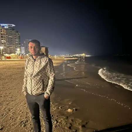 Vitaliy, 31פתח תקווה 