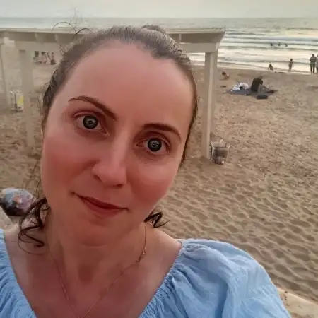 אנה, 45חיפה