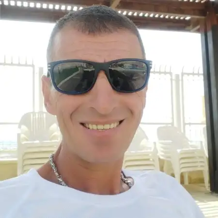 Konstantin, 50 ערד
