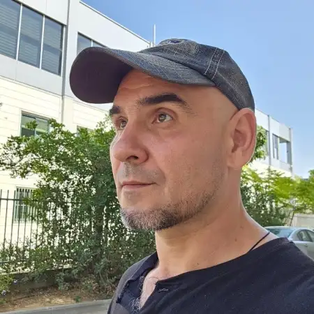 Sergey, 50 יקנעם עילית