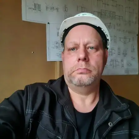 Lev, 58רוסיה 