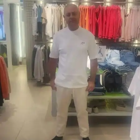 קובי, 61תל אביב 